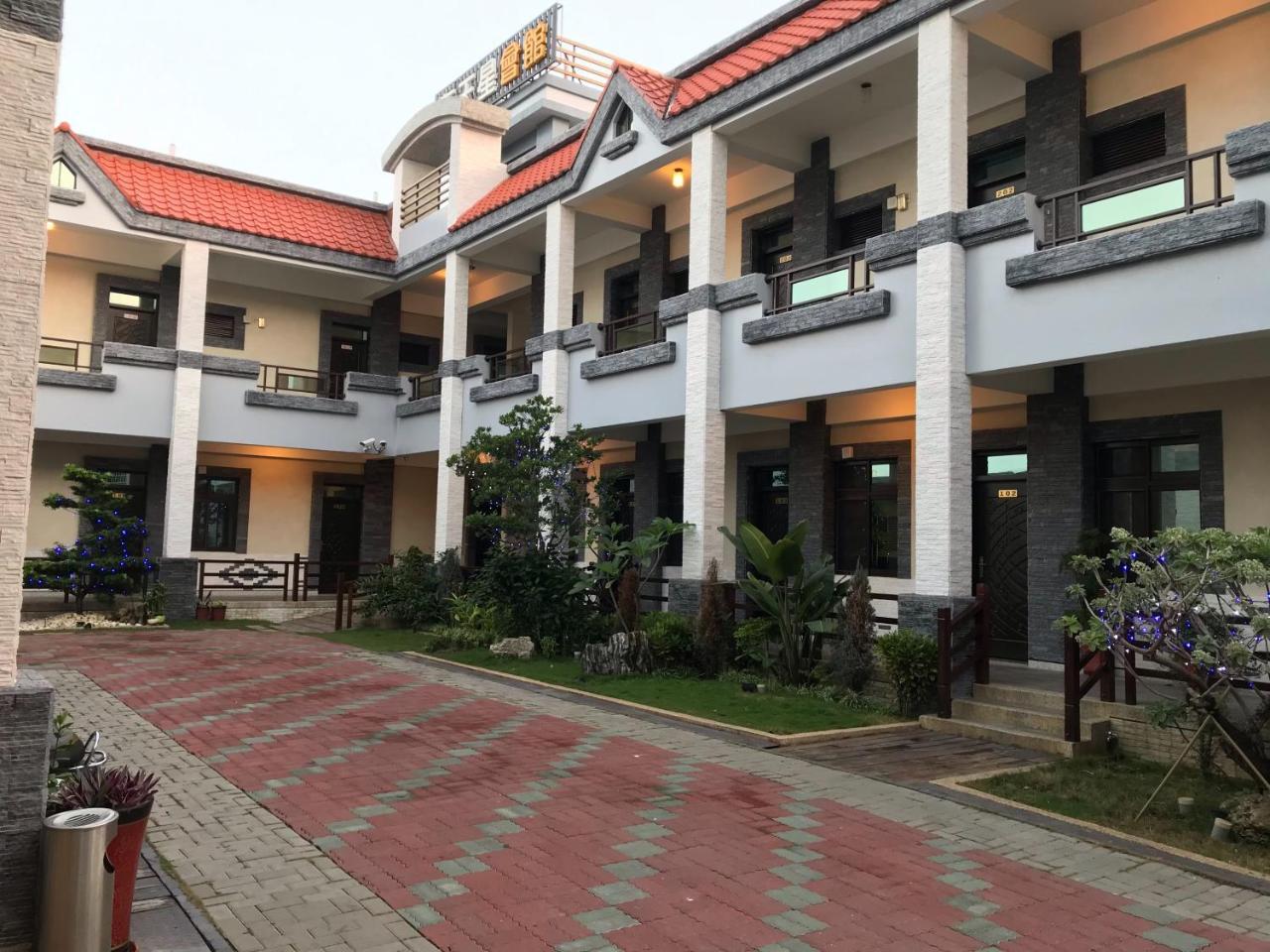 Donggang Neptune Hall Экстерьер фото